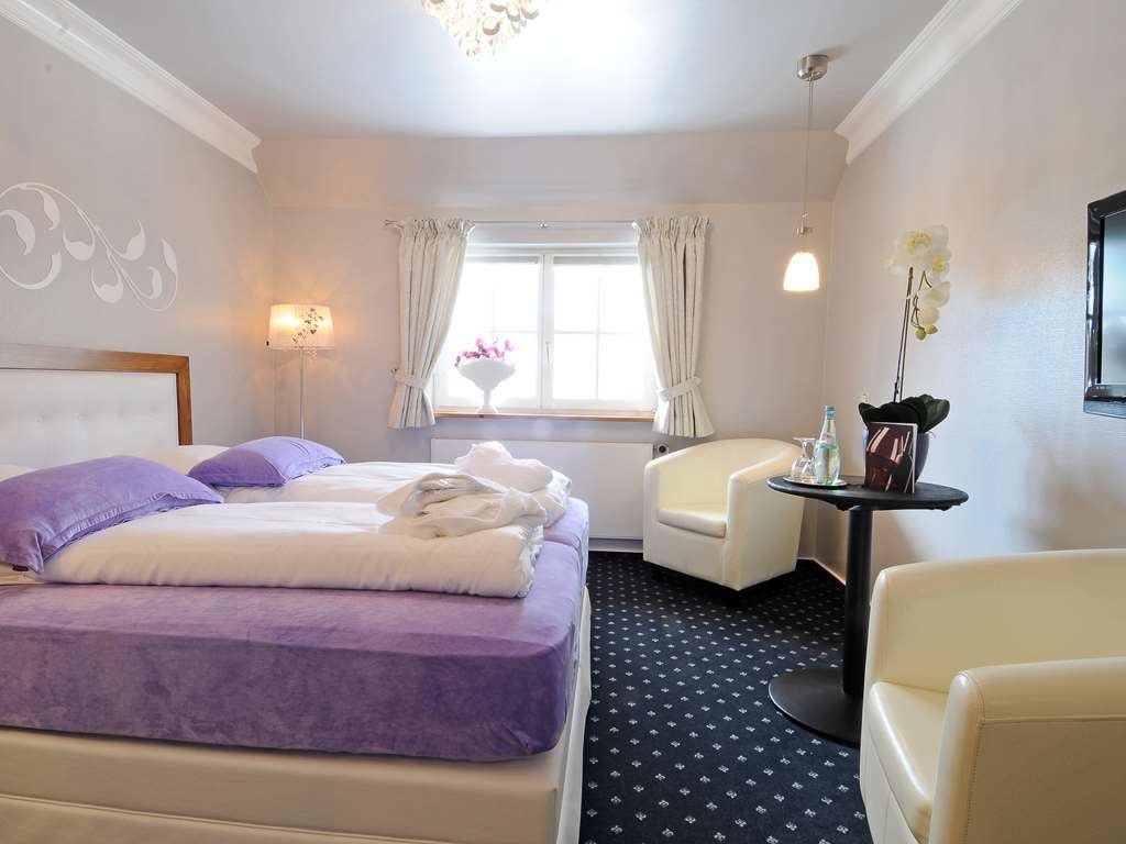 Amethyst Hotel Garni Lueneburg Deutsch Evern Exterior foto